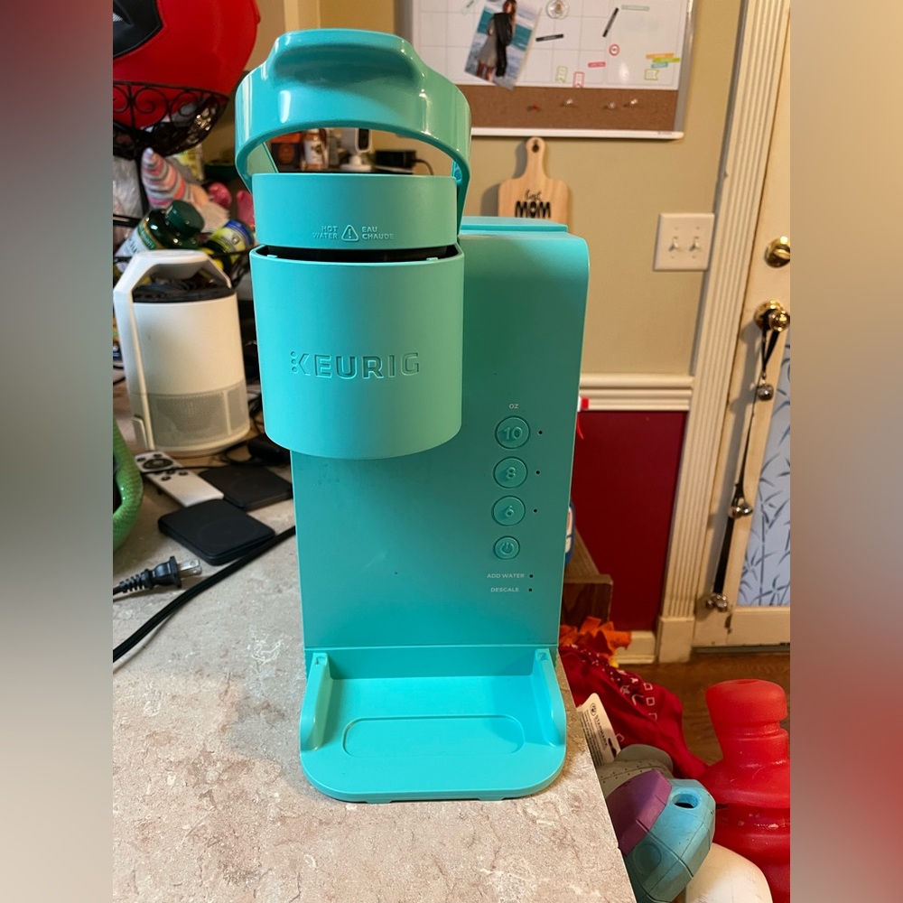 Keurig K-Express Essentials Tropical Blue Single-Serve K-Cup Pod Coffee Maker - Picture 2 of 11